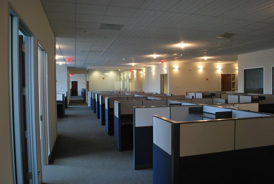 COMMERCIAL & RESIDENTIAL CONSTRUCTION