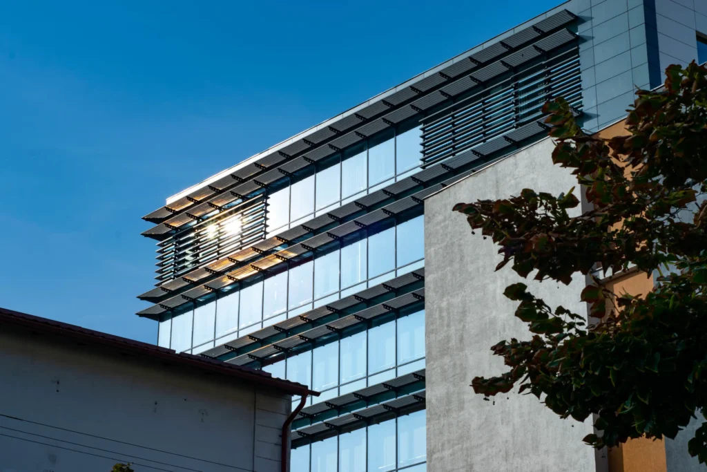Sustainable commercial construction with energy-efficient glass design.